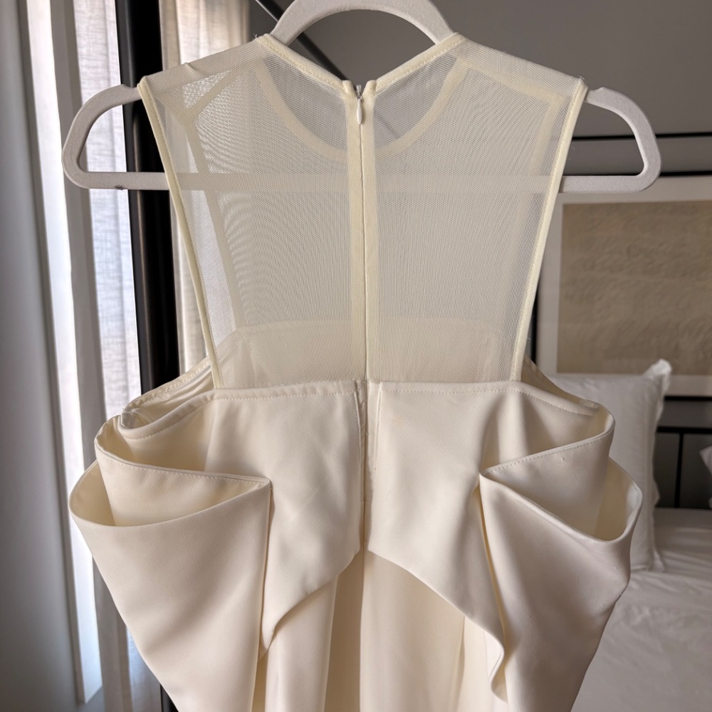 AQ/AQ Evening Gown / Maxi Dress / Wedding Dress — Very Good Condition - Picture 6 of 6